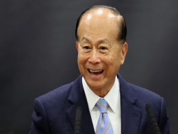 Hutchison Whampoa to buy Telefonica's British telco O2 for up to $15.4B