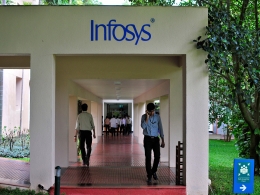Infy beats street estimates in Q2; cuts USD revenue guidance