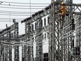 NTPC may cut power supply to large parts of Delhi citing pending dues from BSES