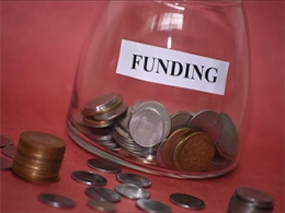 Exclusive: Women's apparel e-tailer eShakti raises fresh funding