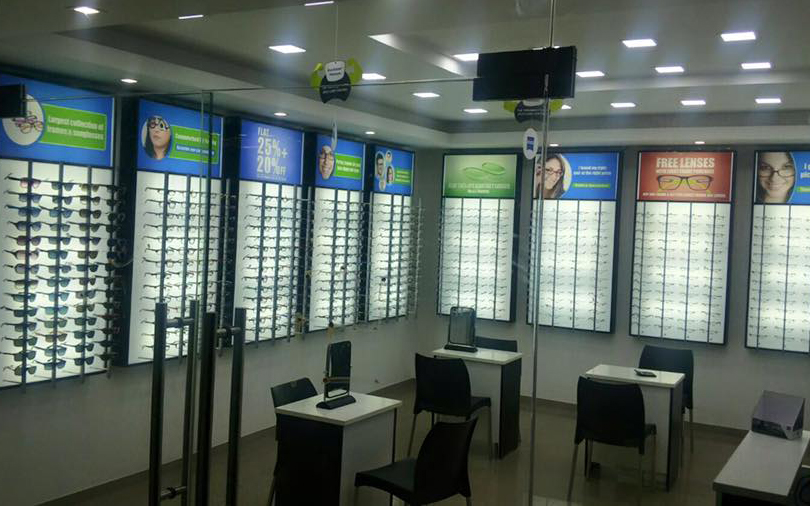 Eyewear chain Specsmakers hires banker for fresh funding