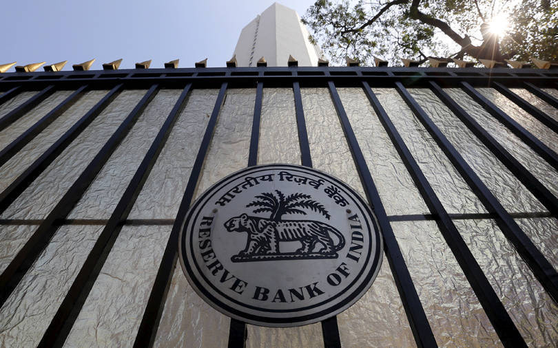 vccircle.com - RBI's ban on SBM Bank's forex transactions hurts fintech firms