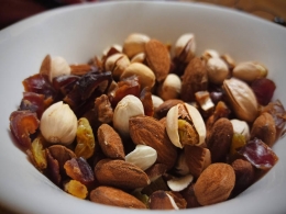 Motilal Oswal PE bets $25 mn on healthy snacks brand Happilo