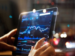 Indices lower in trade after 4 days of gains
