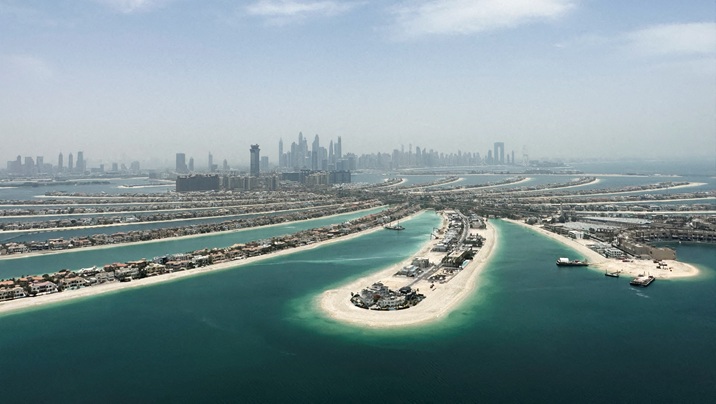 Dubai party hotel FIVE considers listing in London or New York