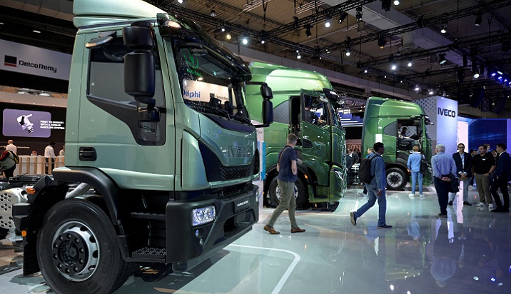 Tata Motors eyes stake in Italian truck maker Iveco
